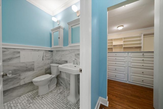 1102 PALM VIEW AVENUE, Belleair, FL 33756