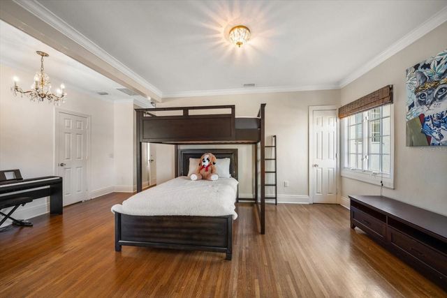 1102 PALM VIEW AVENUE, Belleair, FL 33756