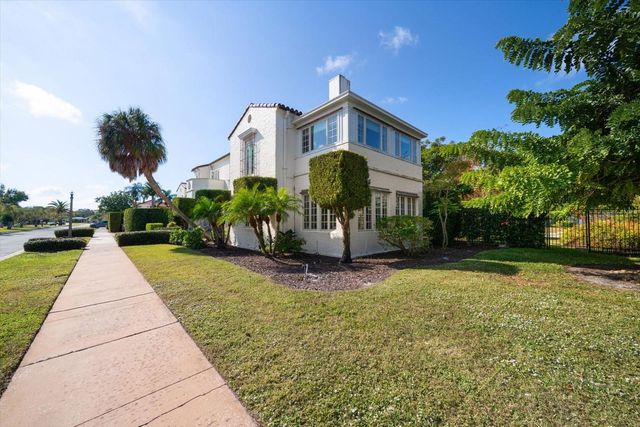 1102 PALM VIEW AVENUE, Belleair, FL 33756