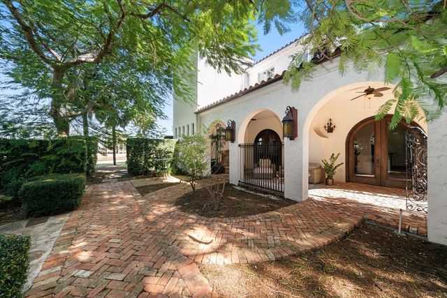 1102 PALM VIEW AVENUE, Belleair, FL 33756