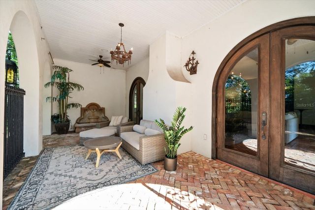 1102 PALM VIEW AVENUE, Belleair, FL 33756