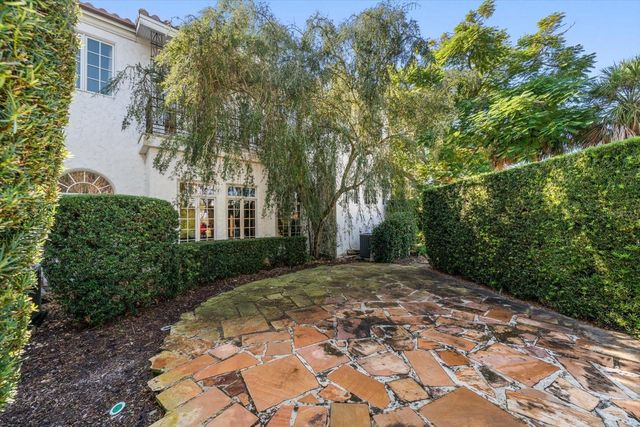 1102 PALM VIEW AVENUE, Belleair, FL 33756