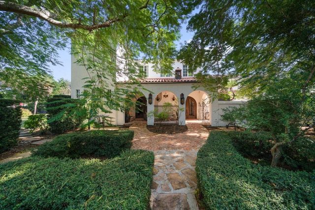 1102 PALM VIEW AVENUE, Belleair, FL 33756