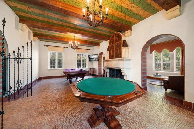 1102 PALM VIEW AVENUE, Belleair, FL 33756