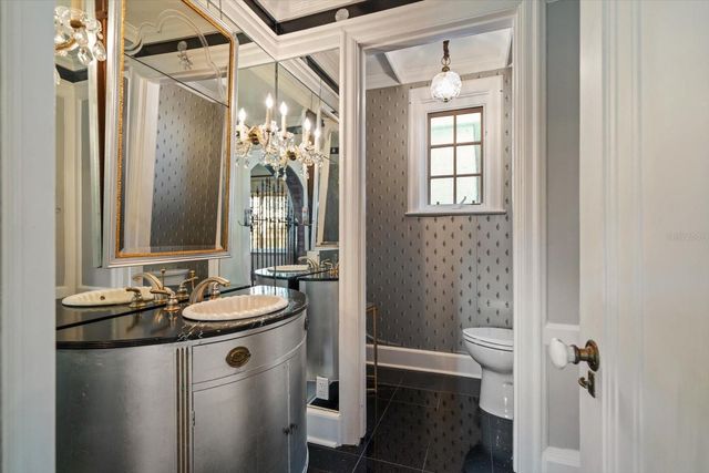 1102 PALM VIEW AVENUE, Belleair, FL 33756