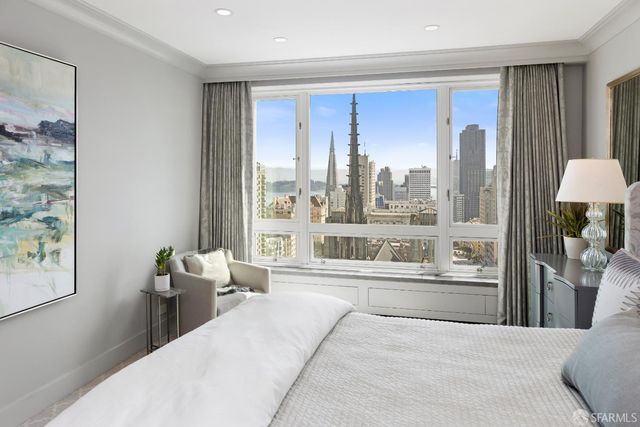 1200 California Street 19C, San Francisco, CA 94109