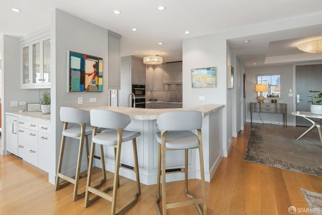 1200 California Street 19C, San Francisco, CA 94109