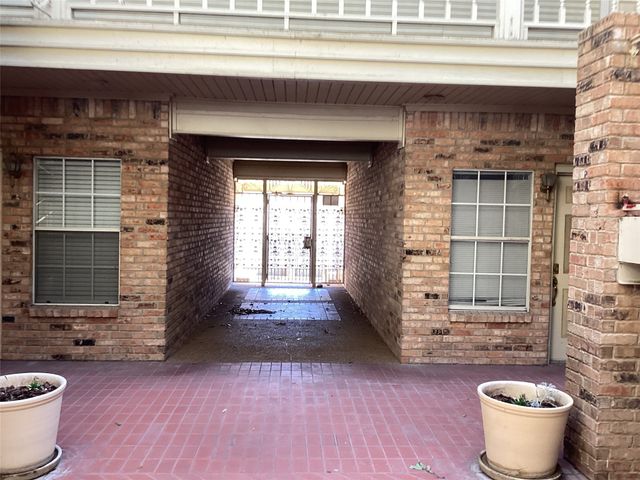5325 Bent Tree Forest Drive 1127, Dallas, TX 75248