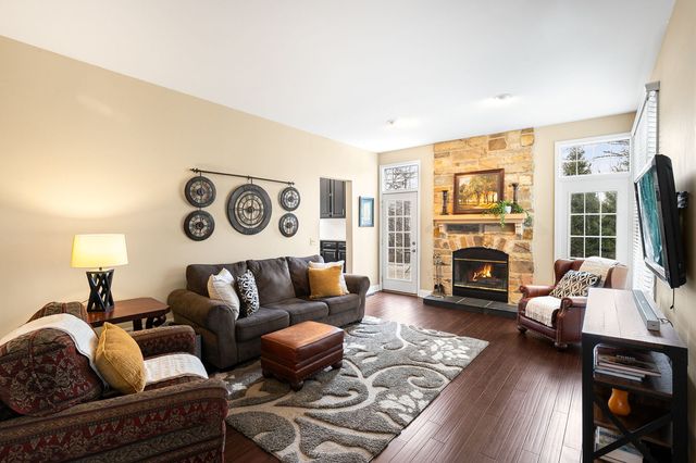 1145 Oxford Lane, Lake Zurich, IL 60047