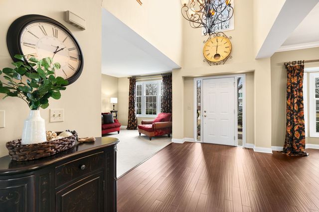 1145 Oxford Lane, Lake Zurich, IL 60047