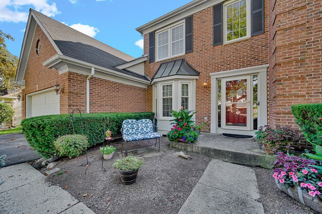 1145 Oxford Lane, Lake Zurich, IL 60047