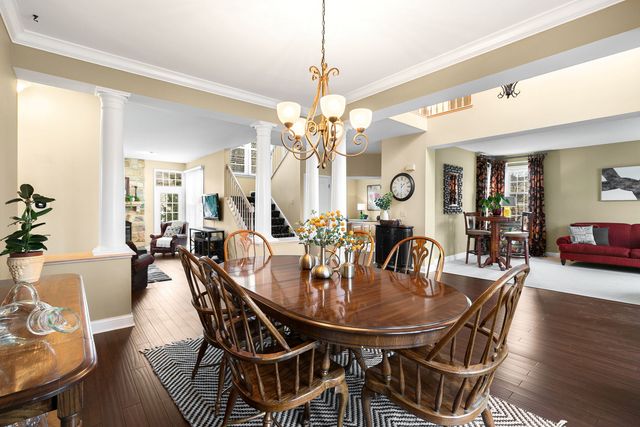 1145 Oxford Lane, Lake Zurich, IL 60047