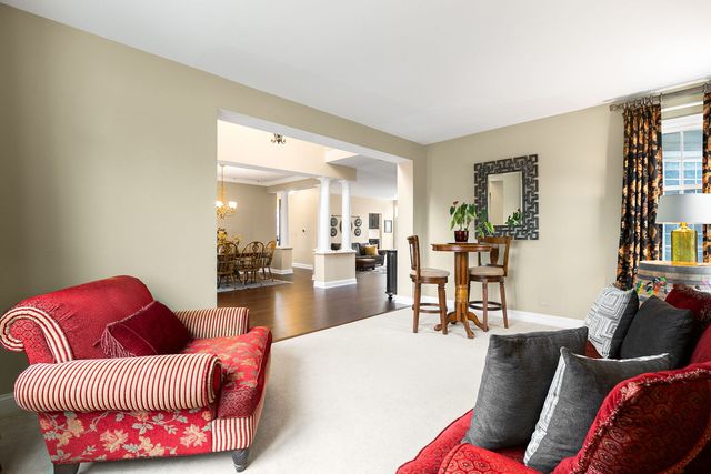 1145 Oxford Lane, Lake Zurich, IL 60047