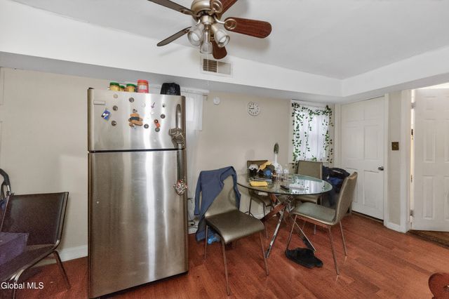 796 Livingston Avenue, Albany, NY 12206