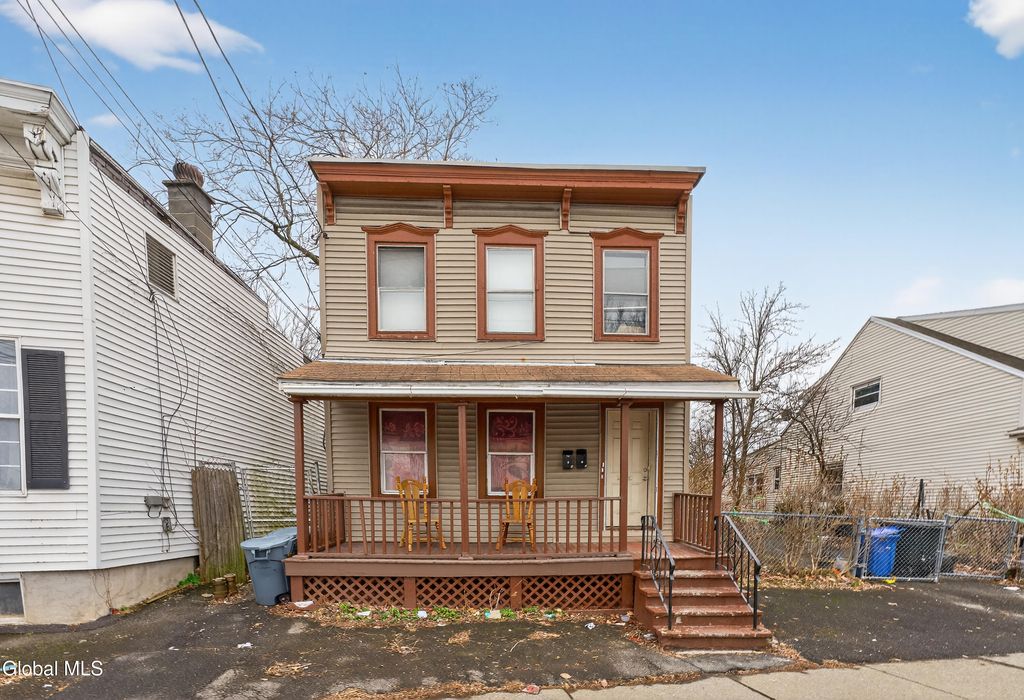 796 Livingston Avenue, Albany, NY 12206