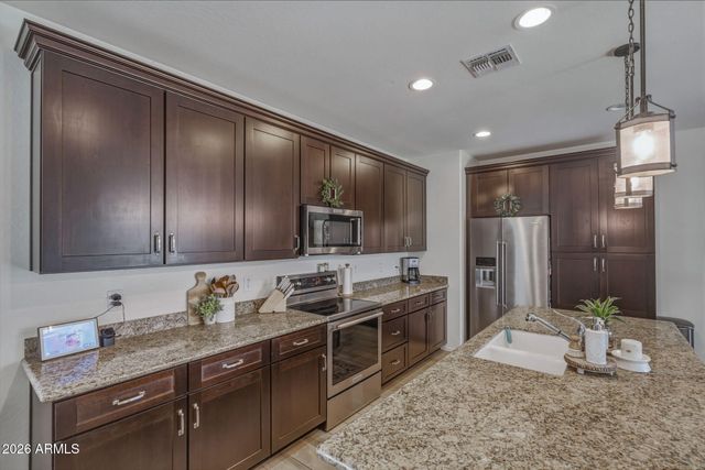 12033 W BRILES Road, Peoria, AZ 85383