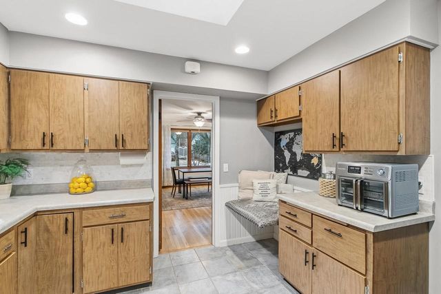 555 Glen Drive, Madison, WI 53711