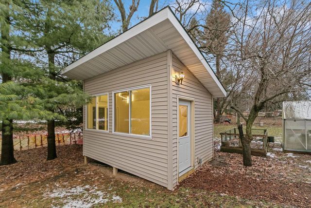 555 Glen Drive, Madison, WI 53711