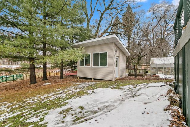 555 Glen Drive, Madison, WI 53711