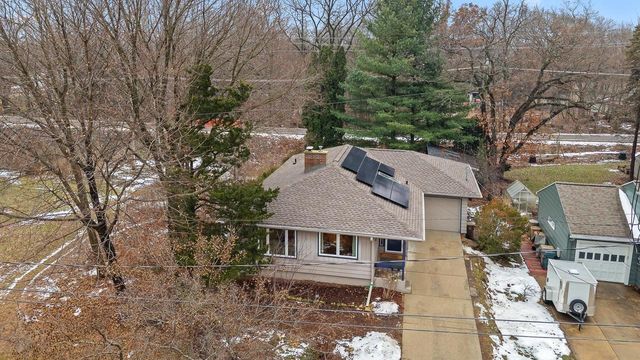 555 Glen Drive, Madison, WI 53711