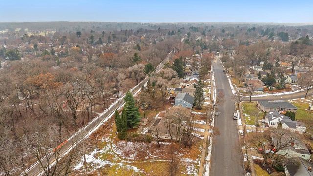 555 Glen Drive, Madison, WI 53711