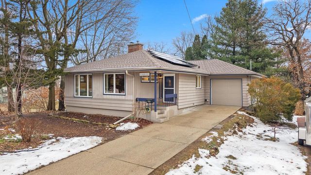 555 Glen Drive, Madison, WI 53711
