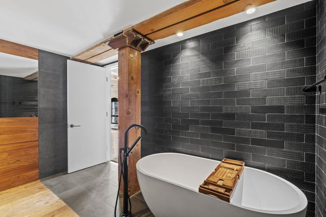 404 Washington Avenue N 506, Minneapolis, MN 55401