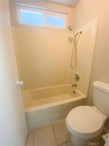 2425 S Bon View, Ontario, CA 91761