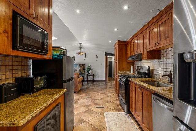 5224 joshua Ln, Santa Fe, NM 87507