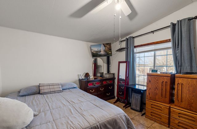 5224 joshua Ln, Santa Fe, NM 87507