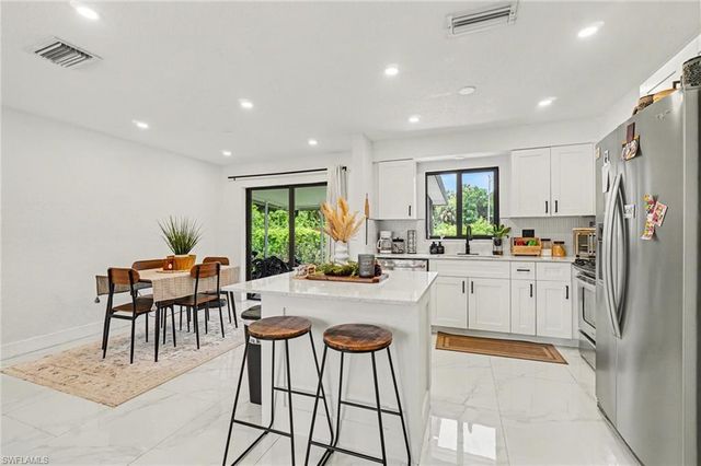 73 Cardinal DR, North Fort Myers, FL 33917