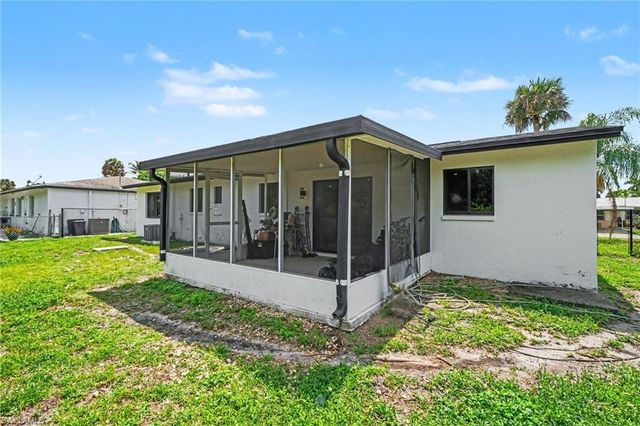 73 Cardinal DR, North Fort Myers, FL 33917