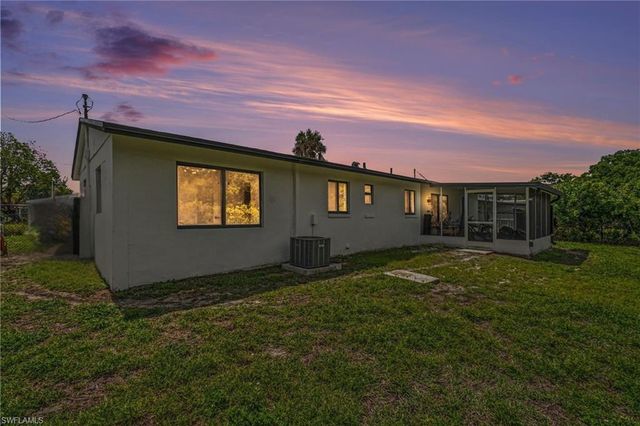 73 Cardinal DR, North Fort Myers, FL 33917