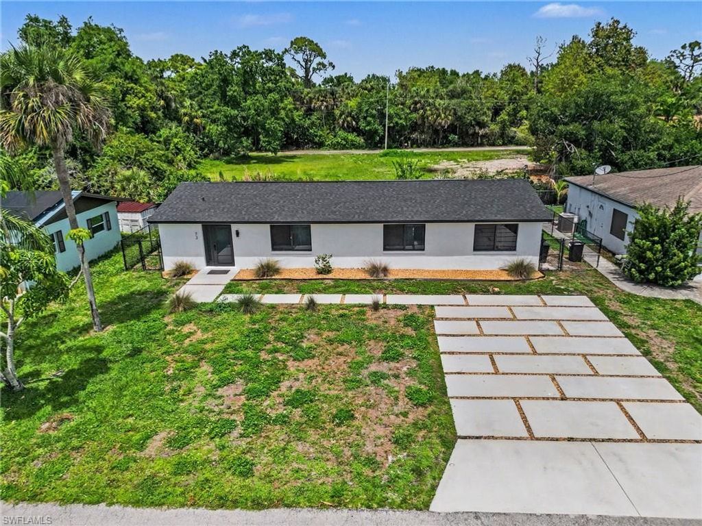 73 Cardinal DR, North Fort Myers, FL 33917