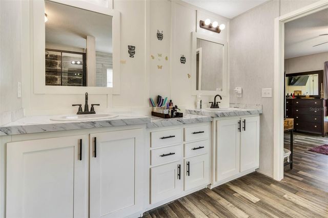 24050 CORTEZ BOULEVARD, Brooksville, FL 34601