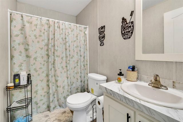 24050 CORTEZ BOULEVARD, Brooksville, FL 34601