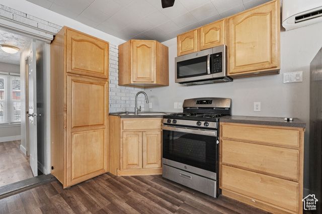 3033 VAN BUREN AVE, Ogden, UT 84403