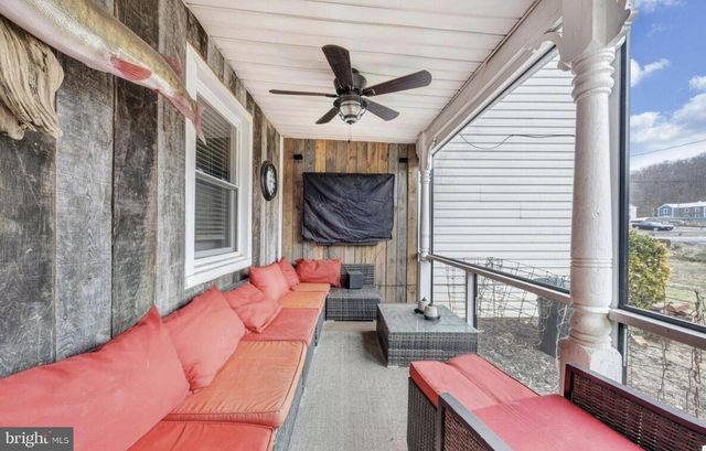 14593 CHURCH ST, Eagle Rock, VA 24085