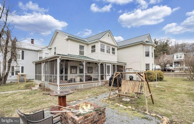 14593 CHURCH ST, Eagle Rock, VA 24085