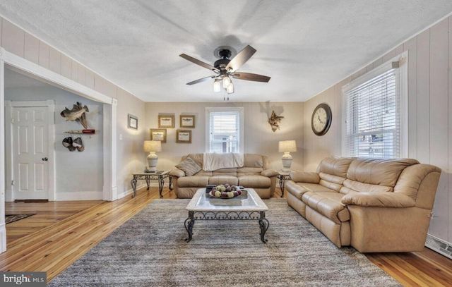 14593 CHURCH ST, Eagle Rock, VA 24085