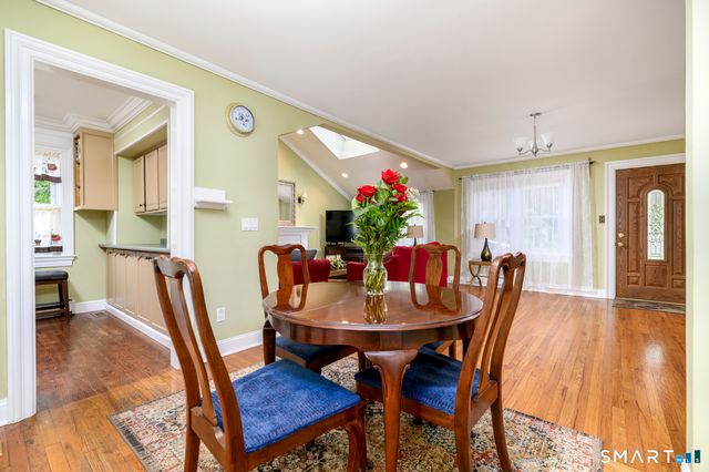 28 Sutton Drive West, Stamford, CT 06906