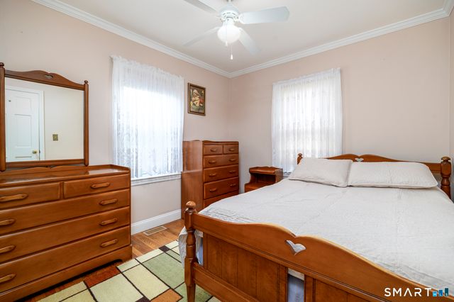 28 Sutton Drive West, Stamford, CT 06906