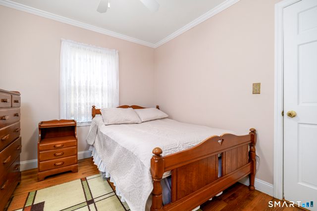 28 Sutton Drive West, Stamford, CT 06906
