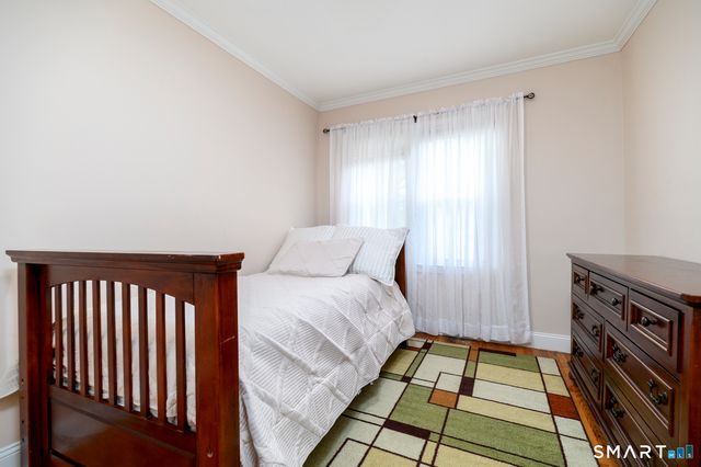28 Sutton Drive West, Stamford, CT 06906