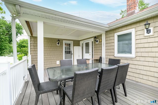 28 Sutton Drive West, Stamford, CT 06906