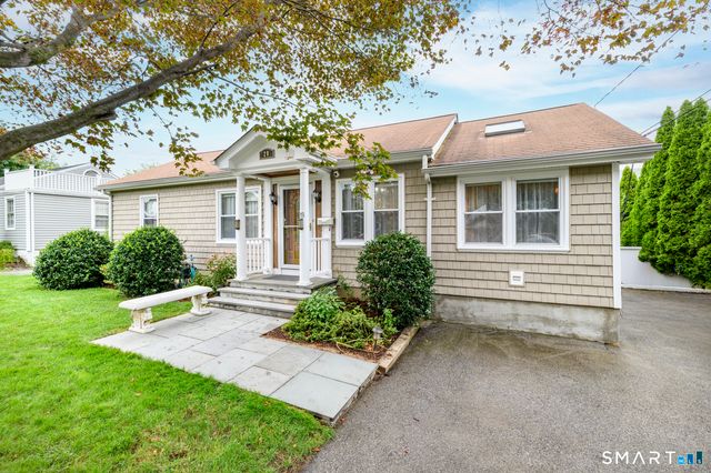 28 Sutton Drive West, Stamford, CT 06906