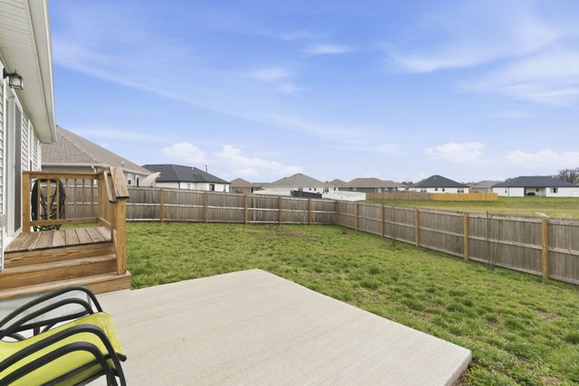 162 E Melton Road, Ozark, MO 65721