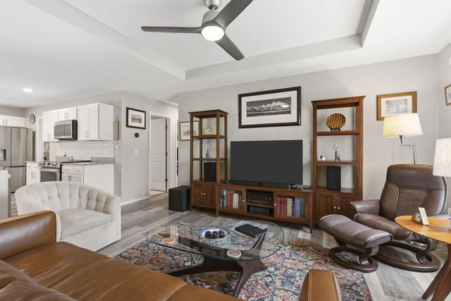 162 E Melton Road, Ozark, MO 65721