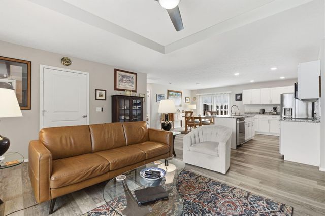 162 E Melton Road, Ozark, MO 65721