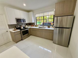 733 Michigan Avenue 9, Miami Beach, FL 33139